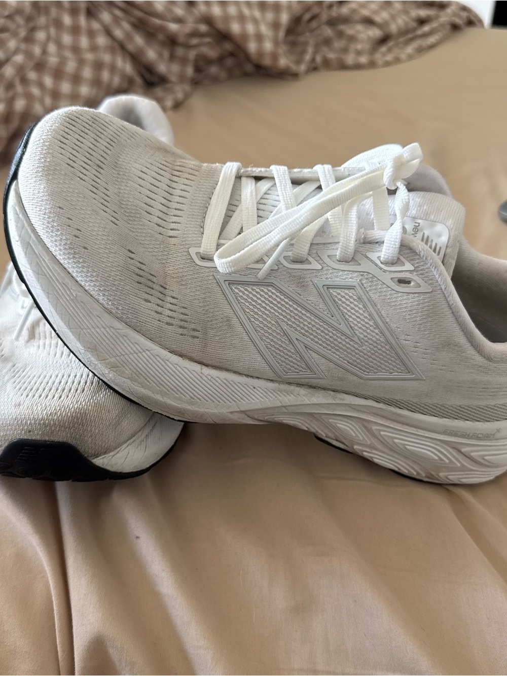 New Balance Women's White Athletic Running Sneakers